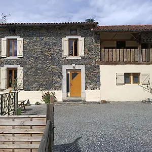 Appartement De Riviere Les Cerfs, Cier-de-Riviere